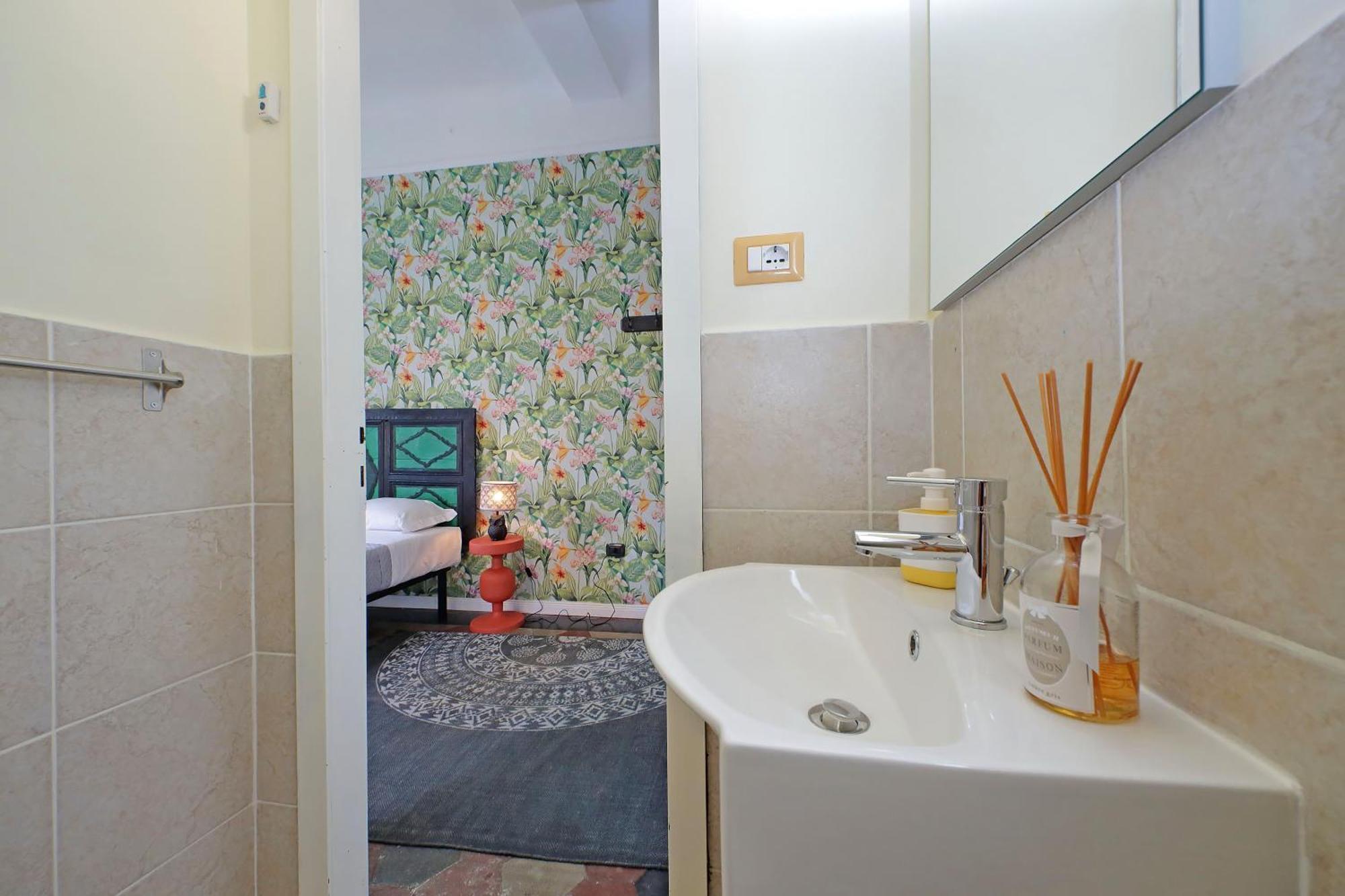 Colosseo Kokedama Rooms Рим Екстериор снимка
